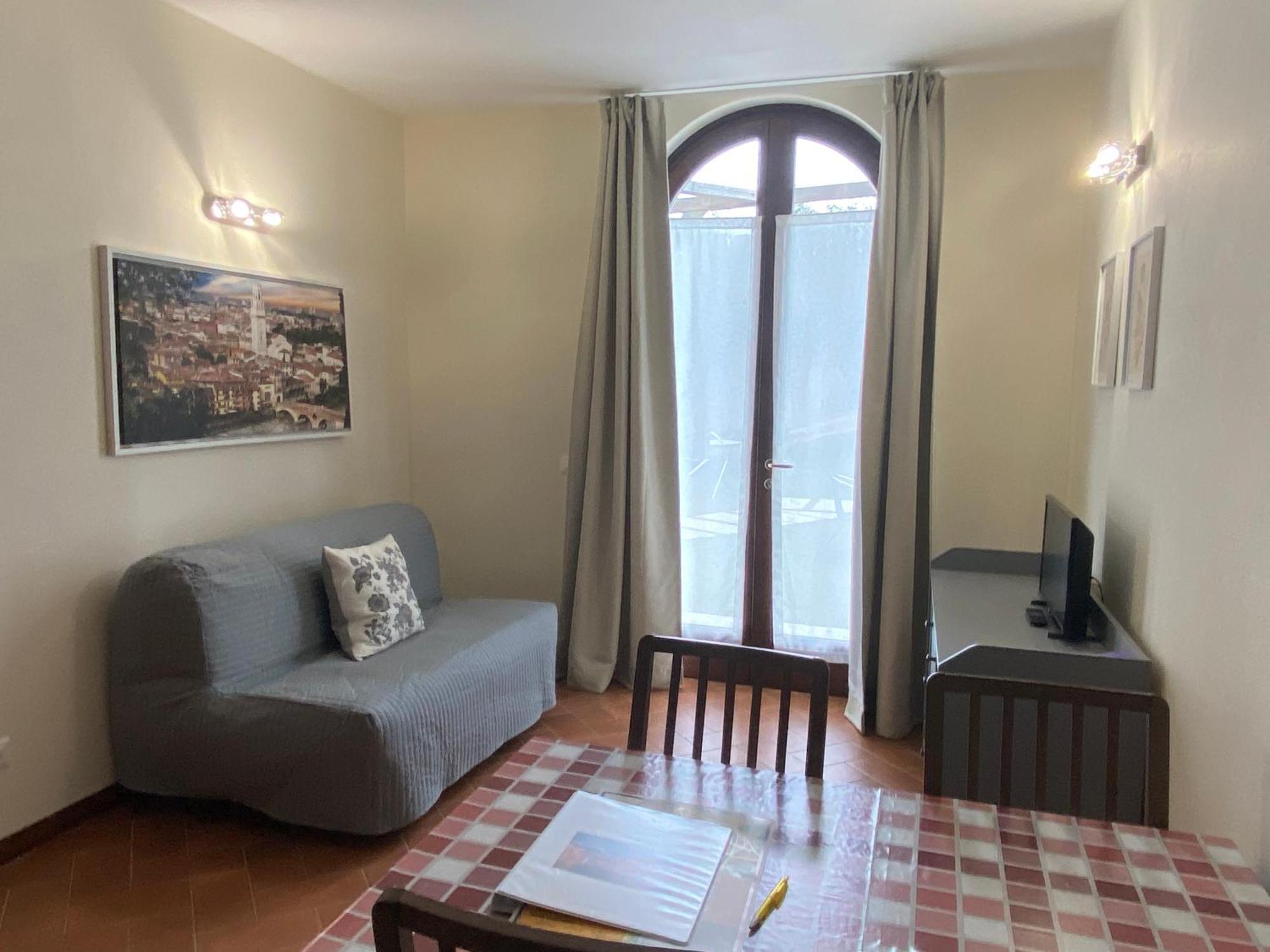 Residenza Cipressi E Olivi Apartment Verona Exterior foto