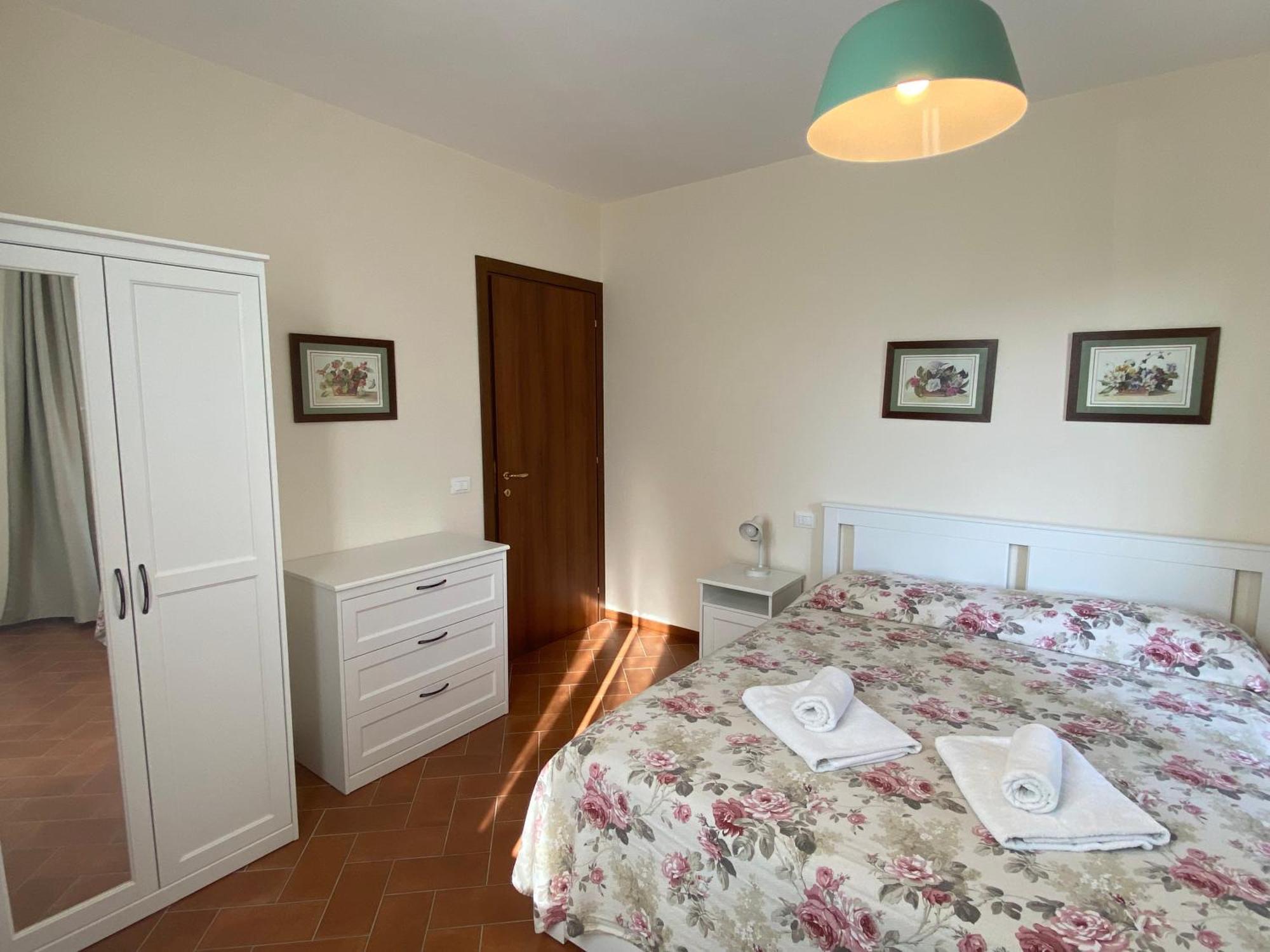 Residenza Cipressi E Olivi Apartment Verona Exterior foto